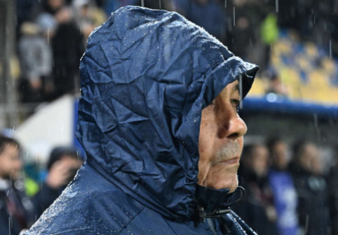 Mircea Lucescu pleacă din România