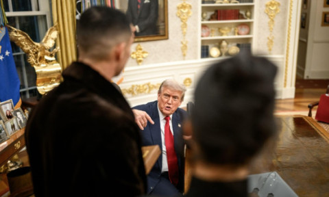 ”Sunteți ipocriți!” Nu s-a putut abține, după ce Trump i-a primit în Biroul Oval. Imaginile au produs ”o isterie colectivă”