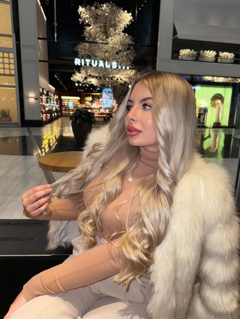 radut.cristina8_1761771889_3754337176830612007_1912808334