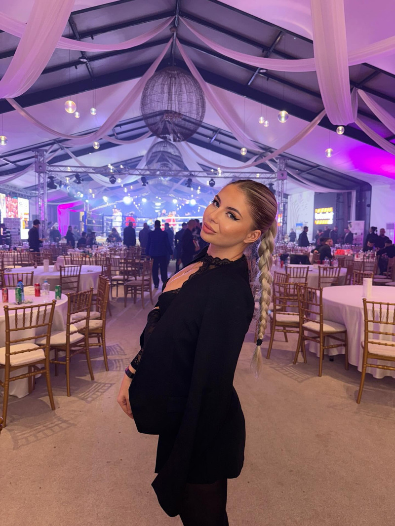 radut.cristina8_1762687045_3762014061681223623_1912808334