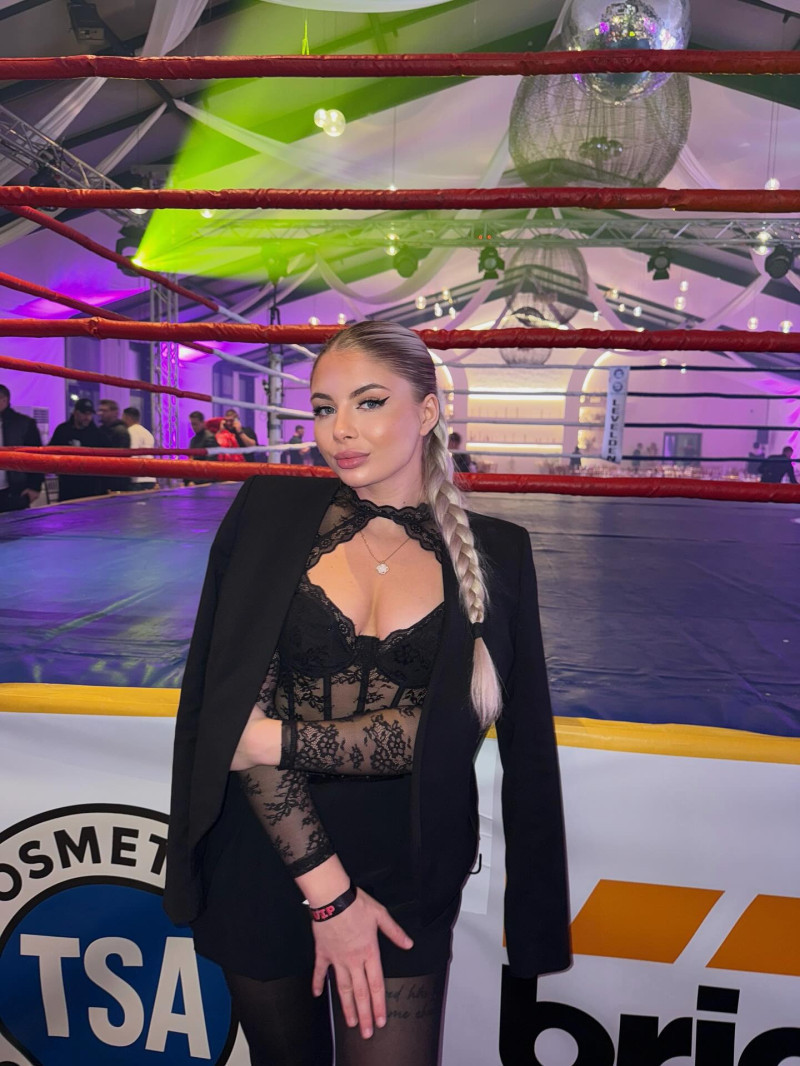 radut.cristina8_1762687045_3762014061689603044_1912808334