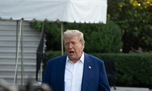 Ce lovitură: Donald Trump i-a INTERZIS în SUA! Anunțul a fost făcut