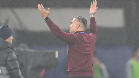 Daniel Pancu, față în față cu galeria Rapidului! Ce s-a întâmplat după ce antrenorul și-a "demolat" echipa de suflet