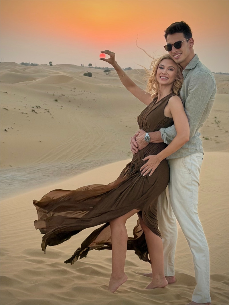 andreeabalanofficial_1763053124_3765084956134248371_52981283