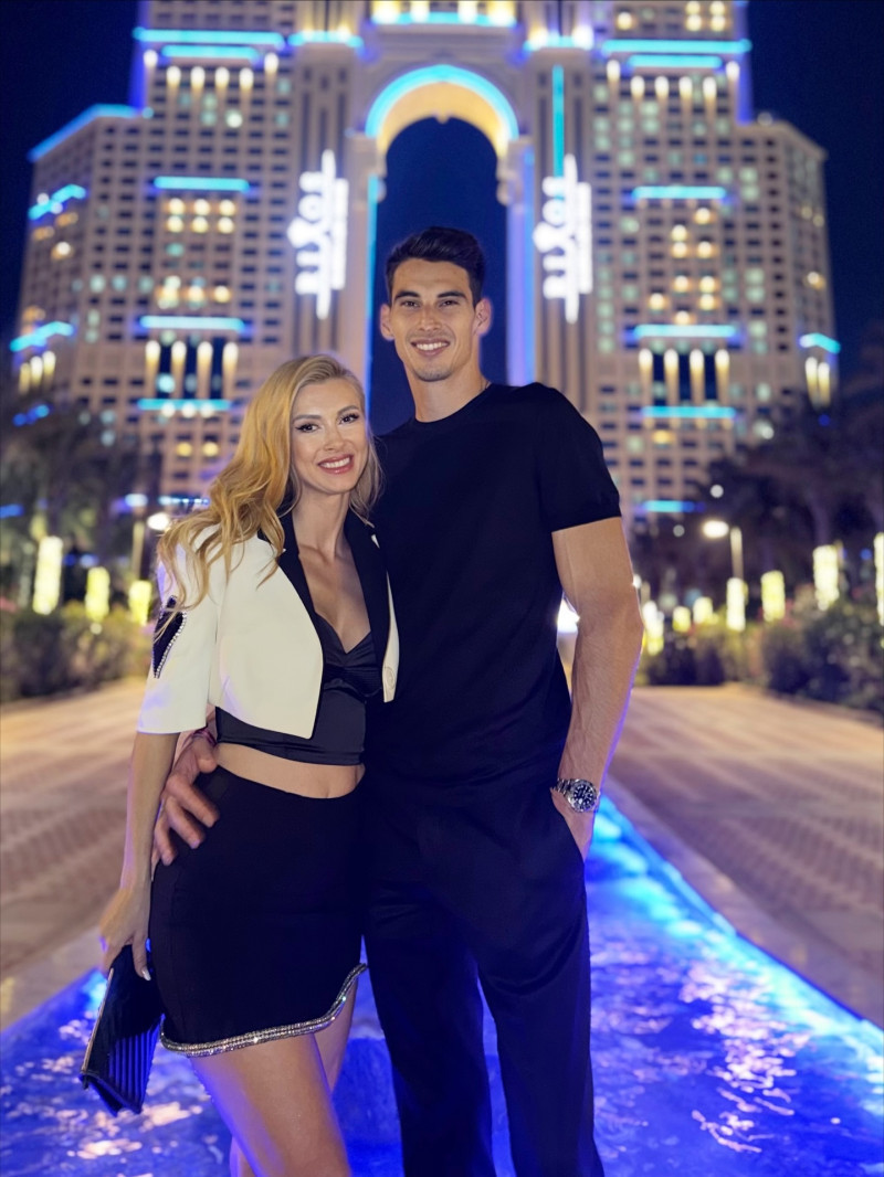 andreeabalanofficial_1763145161_3765857017374967308_52981283