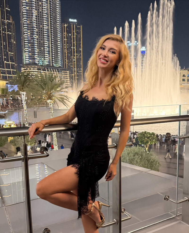 andreeabalanofficial_1763567130_3769396755515377676_52981283