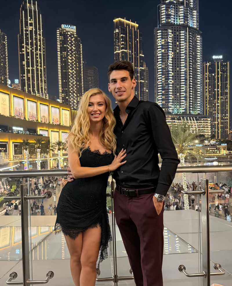 andreeabalanofficial_1763567130_3769396755515383260_52981283