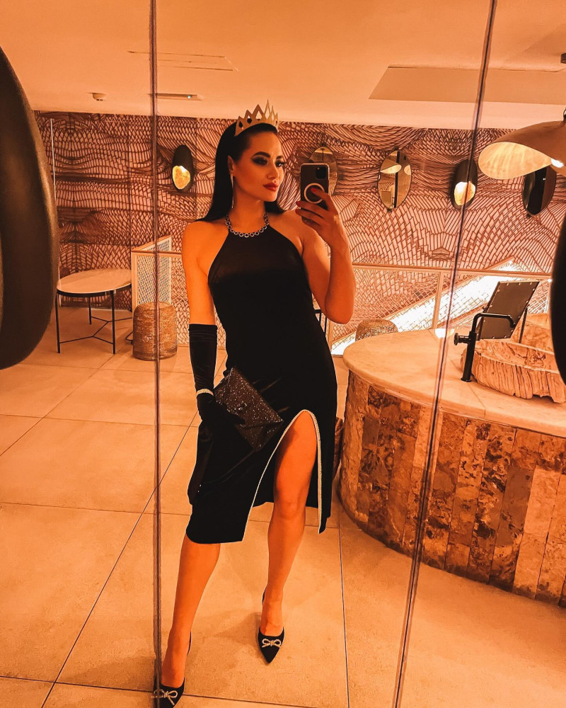 mashaskrobic19_1704134074_3270836138766335332_556851351