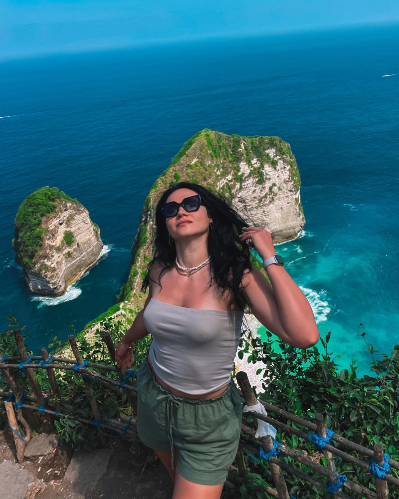 mashaskrobic19_1718617565_3392332470156633073_556851351