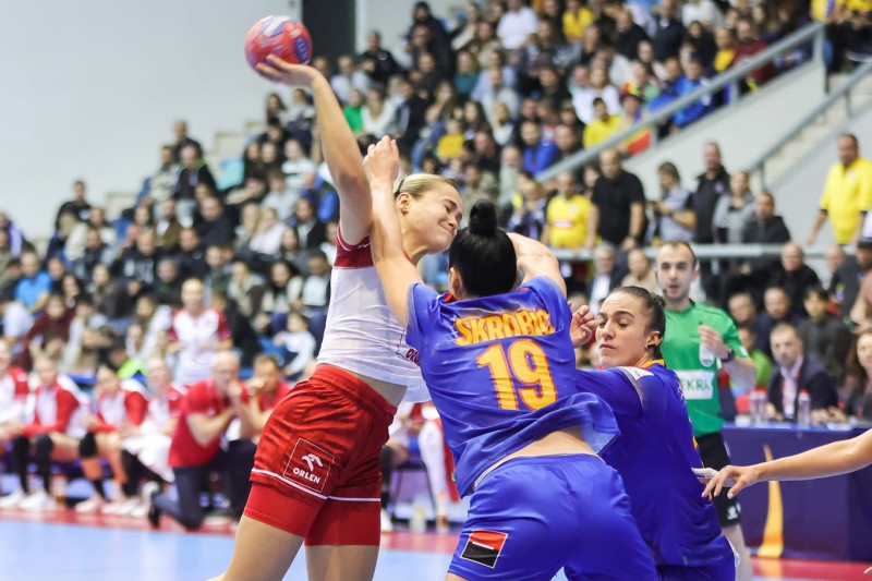 mashaskrobic19_1761312683_3750485075423974948_556851351