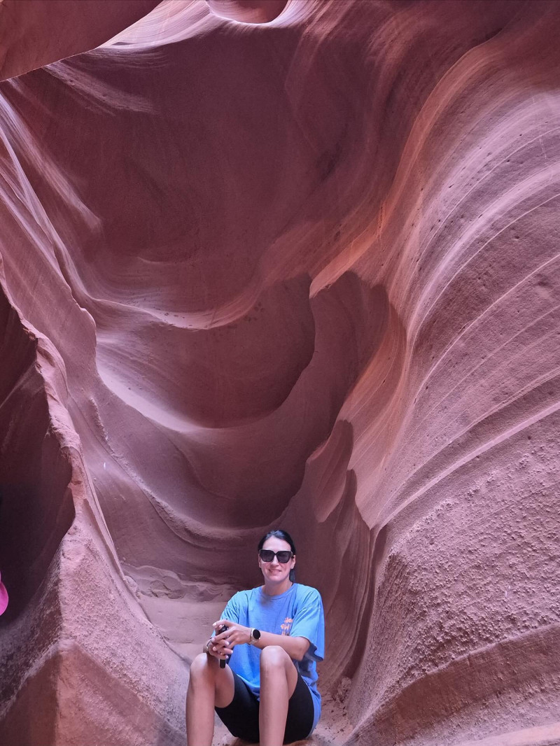 cristinaneaguofficial_1760969196_3747603698441271153_583220329