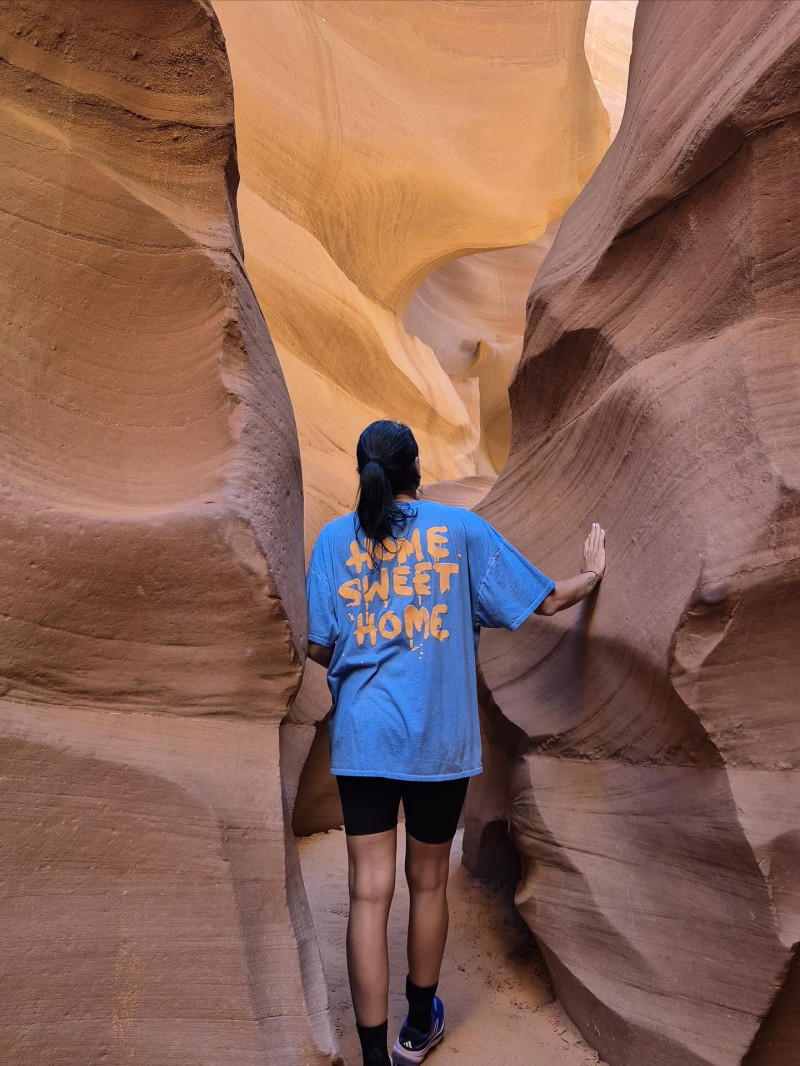 cristinaneaguofficial_1760969196_3747603698424492854_583220329