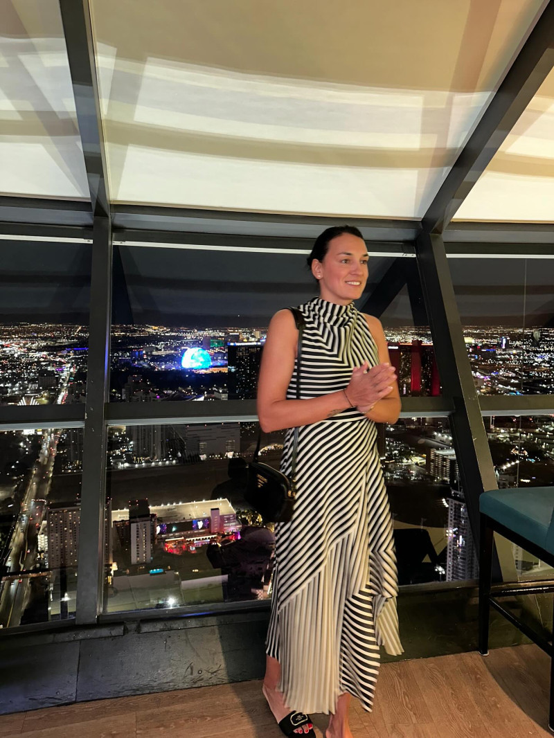 cristinaneaguofficial_1762617429_3761430086134794402_583220329