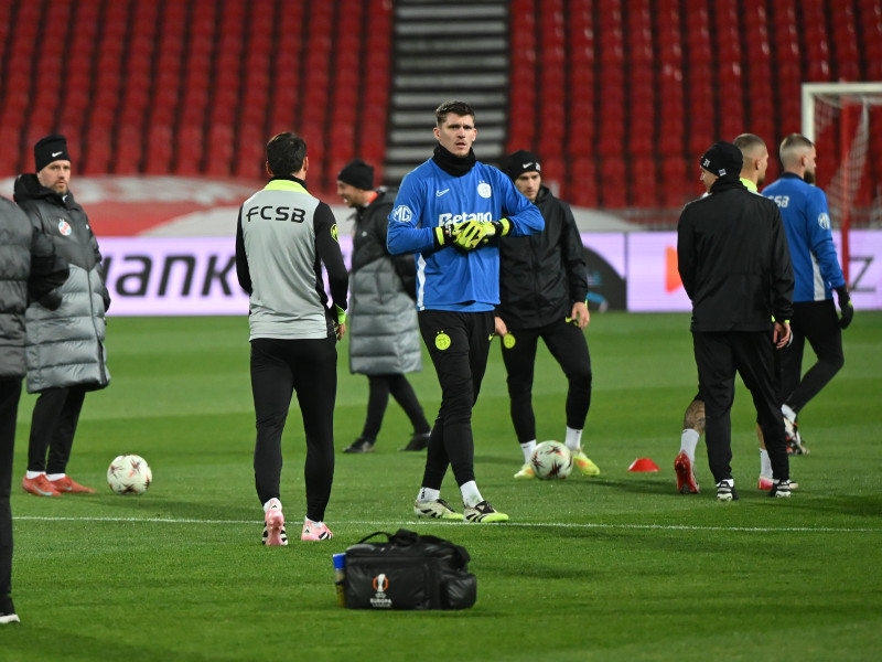 FOTBAL:ANTRENAMENT OFICIAL FCSB MECI STEAUA ROSIE BELGRAD (26.11.2025)