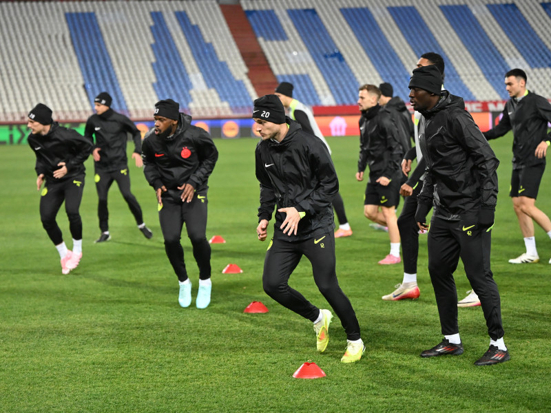 FOTBAL:ANTRENAMENT OFICIAL FCSB MECI STEAUA ROSIE BELGRAD (26.11.2025)