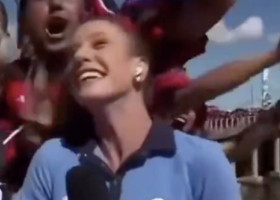 ”Revoltător”: transmitea în direct de lângă stadion și nu a văzut inițial ”momentul șocant” din spatele ei!