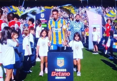 OUT! Federația n-a iertat pe nimeni, după garda de onoare făcută cu spatele. Imaginile au făcut înconjurul lumii