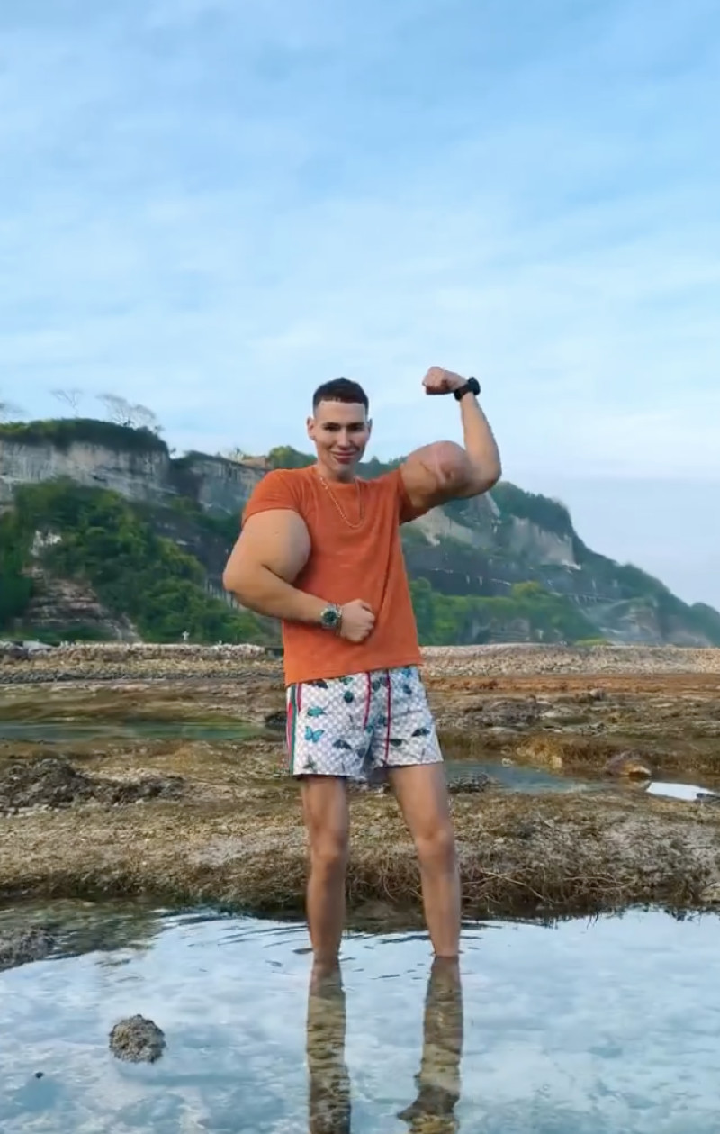 Screenshot 2025-11-28 at 16.33.13