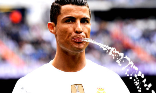 Cristiano Ronaldo își 