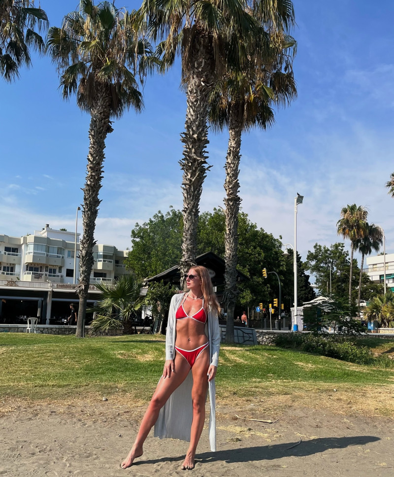 elena.serban15_1751370304_3667082362647434890_3720787043