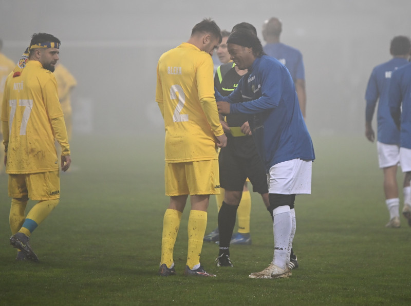 FOTBAL:RONALDINHO &amp; FRIENDS-ROMANIA (29.11.2025)