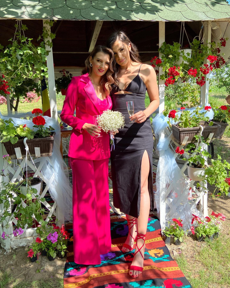 lorwrena_1623783531_2596806935554693882_1387414128