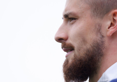 Englezii s-au convins, după ce l-au văzut pe Radu Drăgușin din nou pe teren