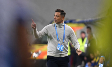 Primele imagini cu Mirel Rădoi și ”bestia” de 600.000 de euro, după ce a demisionat de la Craiova. Unde a fost surprins