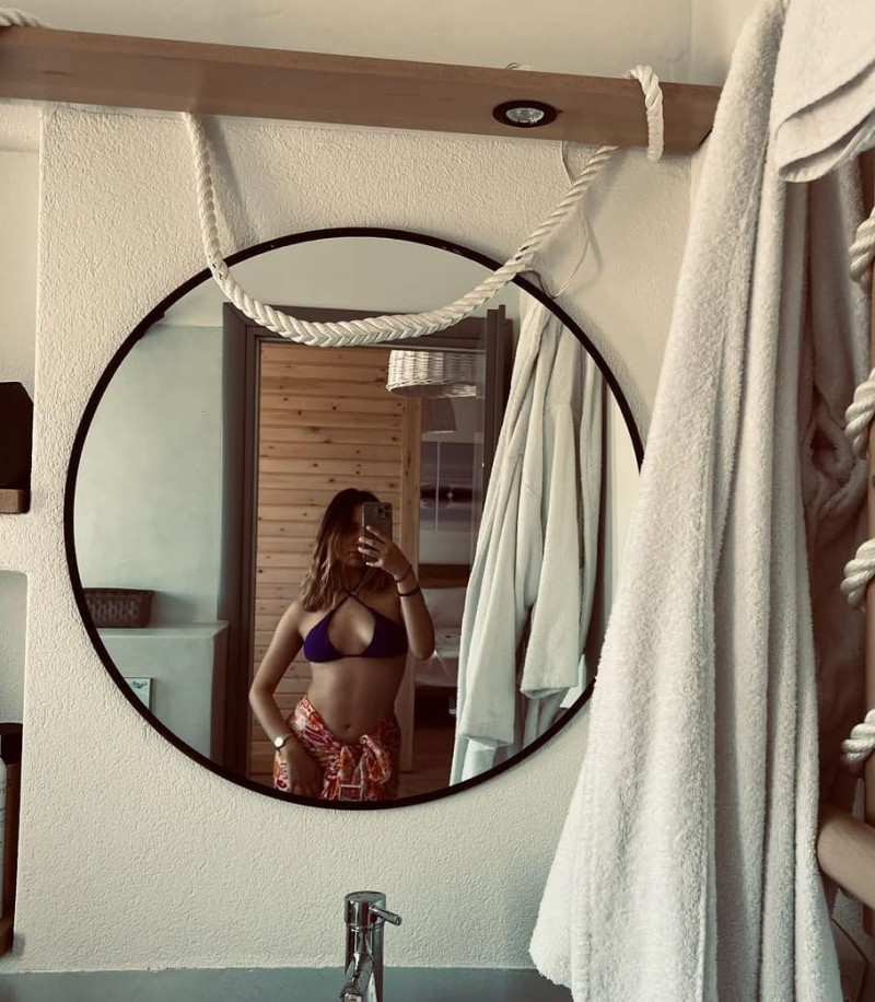 WhatsApp Image 2025-12-05 at 12.13.36 (2)