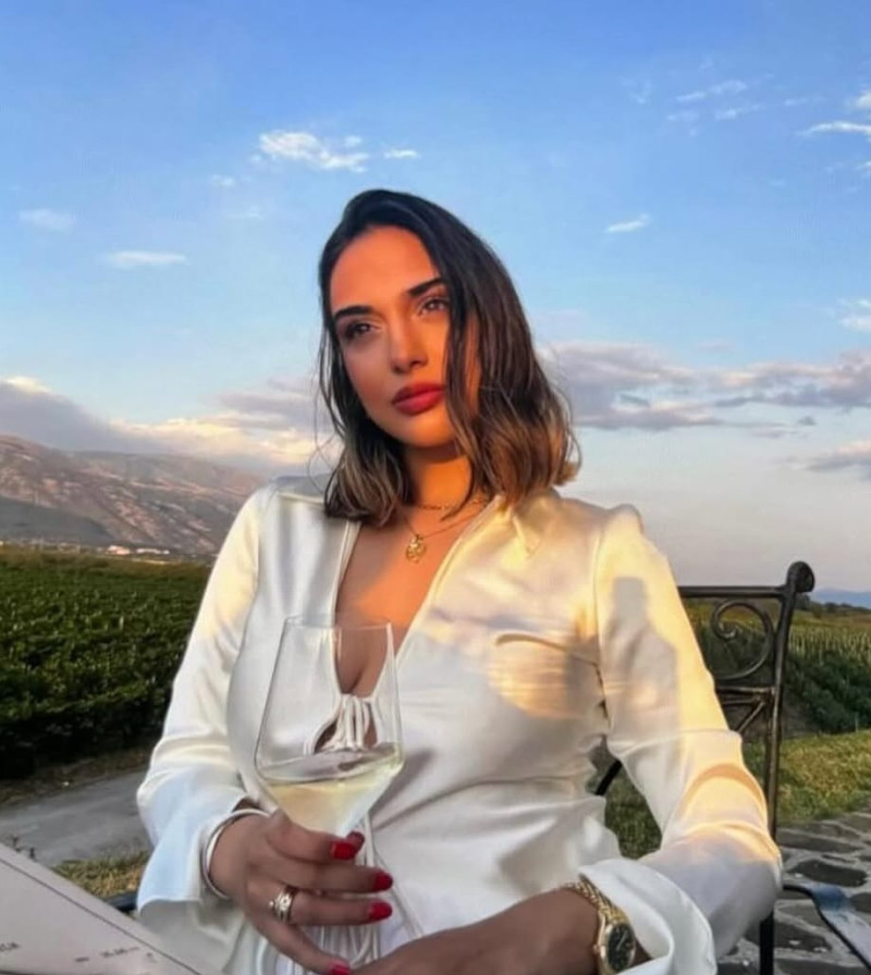 WhatsApp Image 2025-12-05 at 12.13.37 (2)