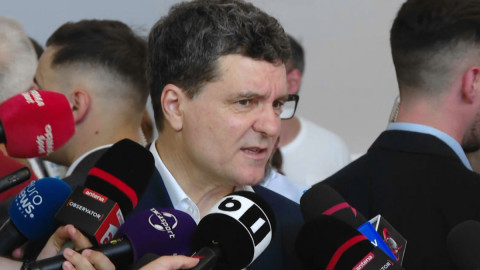 "STOP!" 7 cluburi din SuperLiga României au semnat petiția și i-au transmis-o lui Nicușor Dan