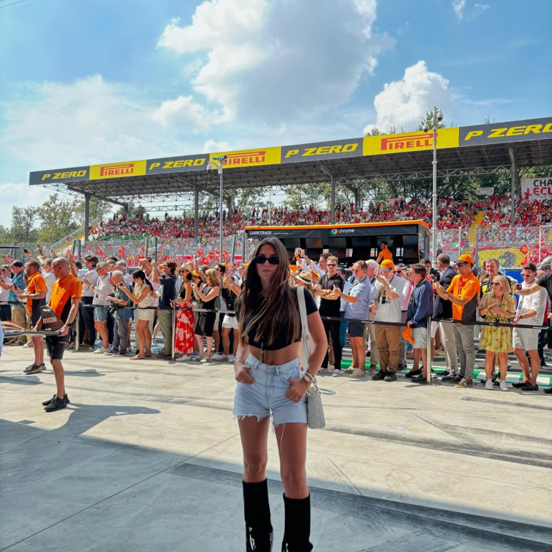 laura_villars_1725292273_3448323978462453242_574209042