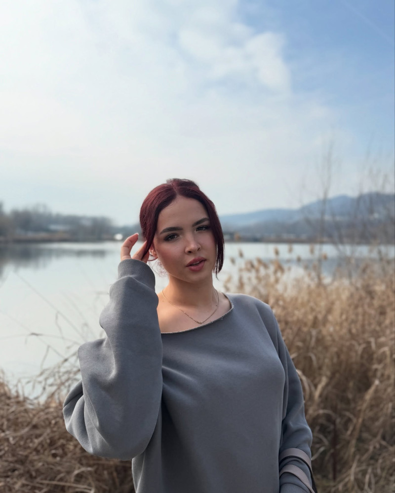 aliciagogirla_1740686443_3577459639391416660_1575809226