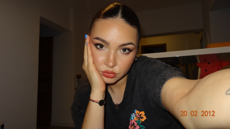 aliciagogirla_1745438055_3617319050054098412_1575809226