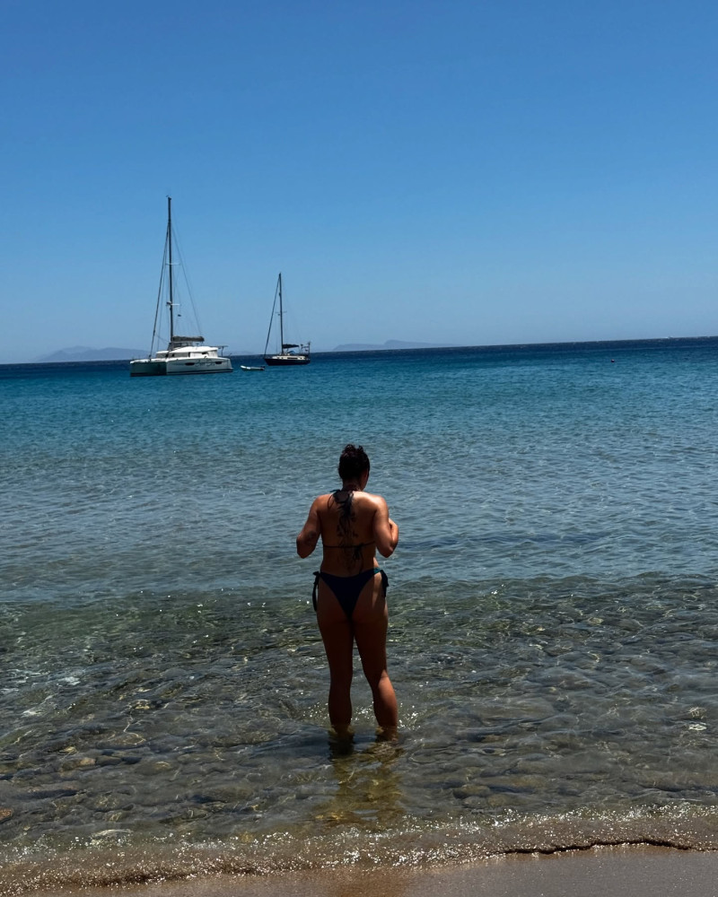 aliciagogirla_1752076838_3673009196332256622_1575809226