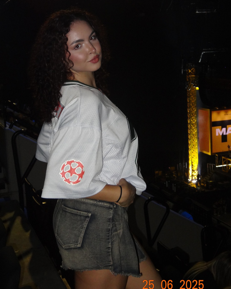 aliciagogirla_1752868037_3679646255701558651_1575809226