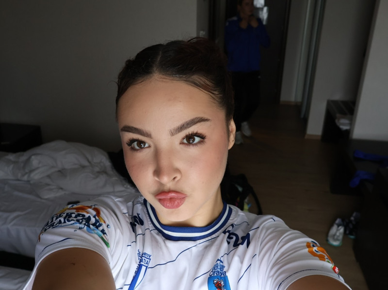 aliciagogirla_1761756133_3754205011602351121_1575809226