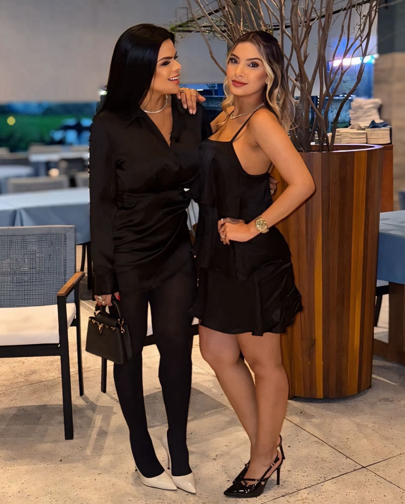 jumerhy_1734300031_3523886534594304923_283842992