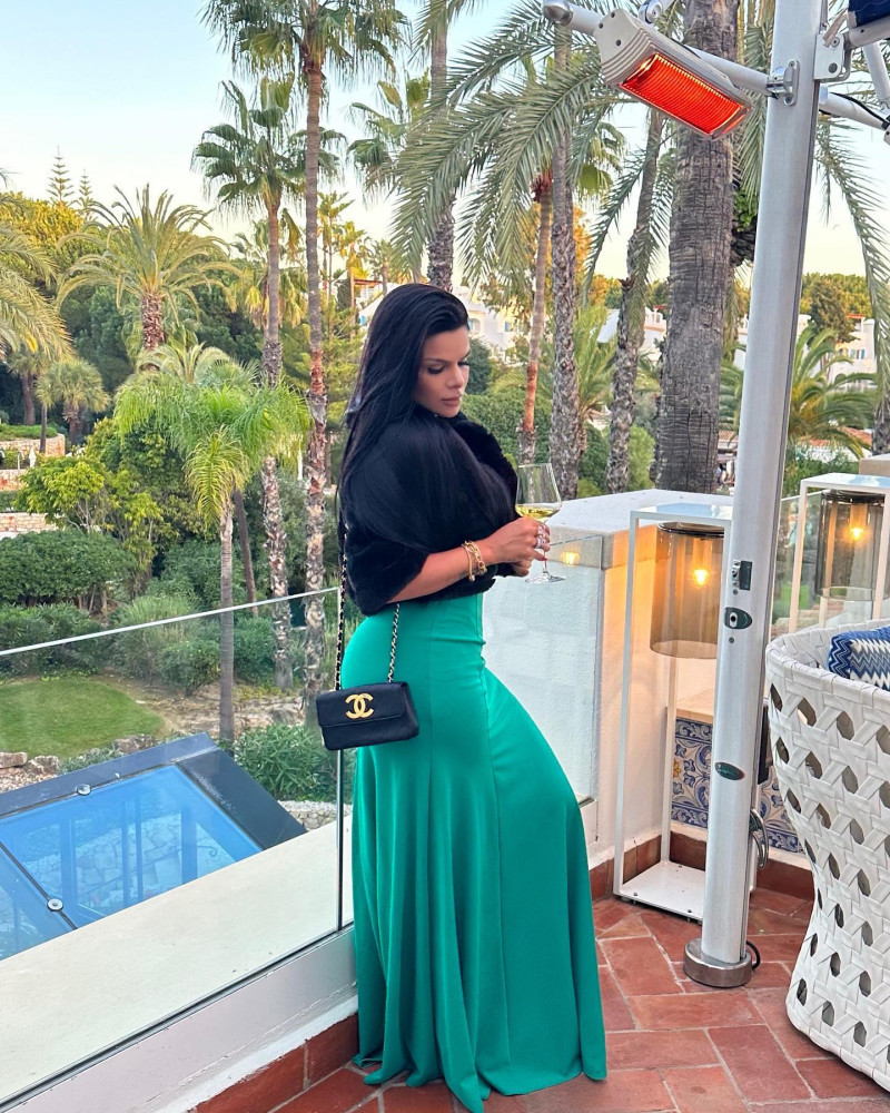 jumerhy_1673985955_3017935387704991682_283842992