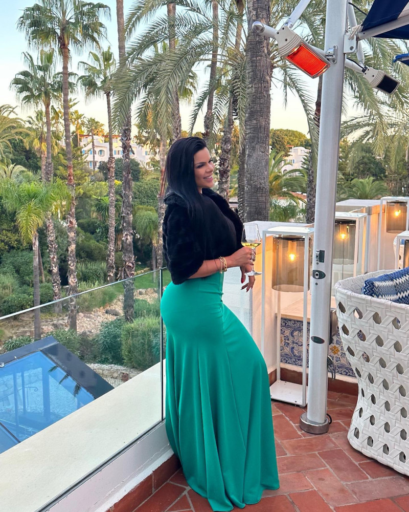 jumerhy_1673985955_3017935387696724008_283842992