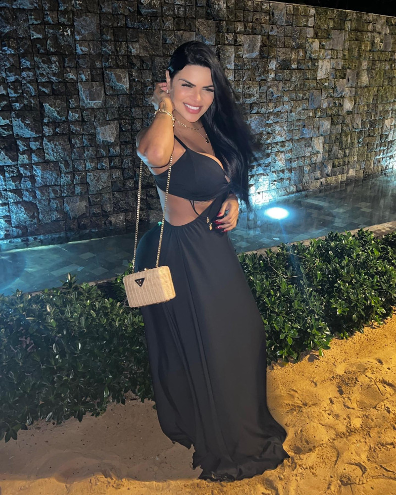 jumerhy_1684464929_3105839391817595373_283842992