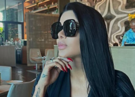 Va deveni mamă și bunică în același timp și trăiește o adevărată dramă