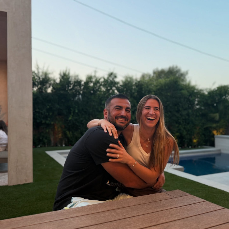 sabrina_i_1755038040_3697849557108562722_18283022