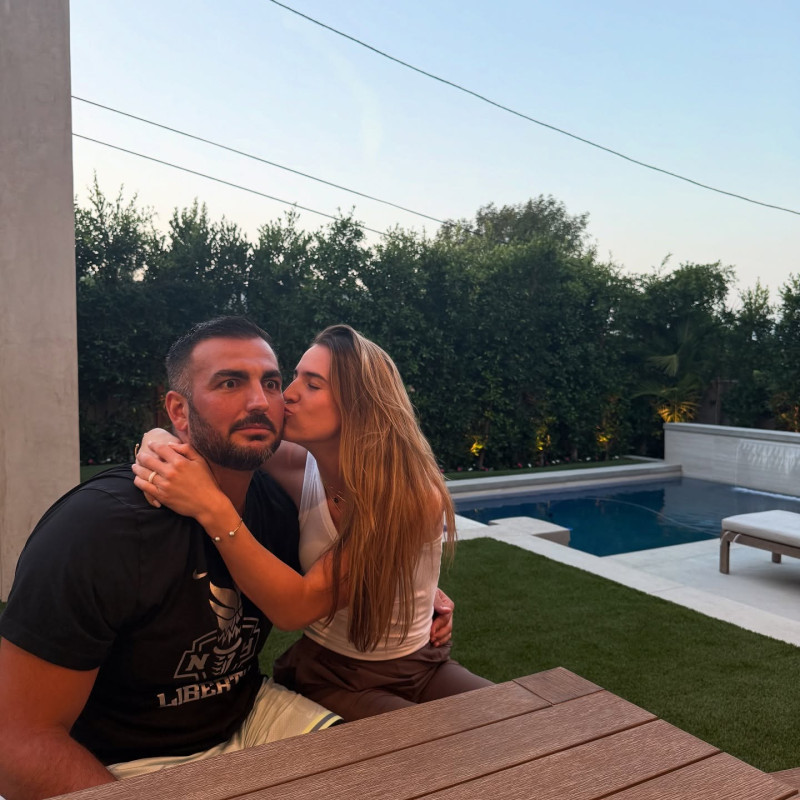 sabrina_i_1755038040_3697849557620223617_18283022