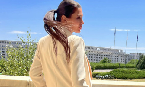 Elena Băsescu, de nerecunoscut! Cum arată, la prima apariție după ce s-a votat în unanimitate să fie dată afară