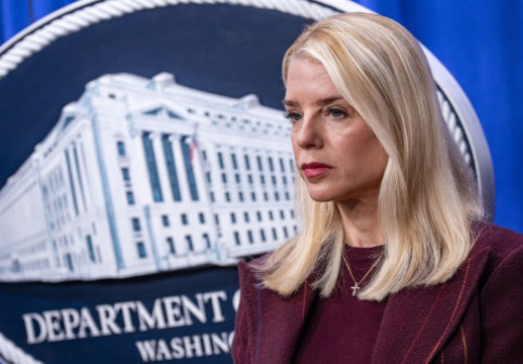 FBI a publicat o fotografie cu unul dintre cei mai căutați oameni din lume! FOTO Recompensa: 15.000.000 $