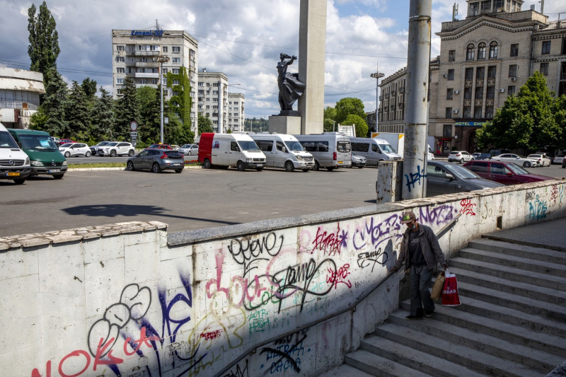 Underground staircase in central Chisinau