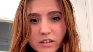 O studentă de 19 ani a fost găsită moartă, a doua zi după ce a făcut "Trendul Diavolului" pe internet