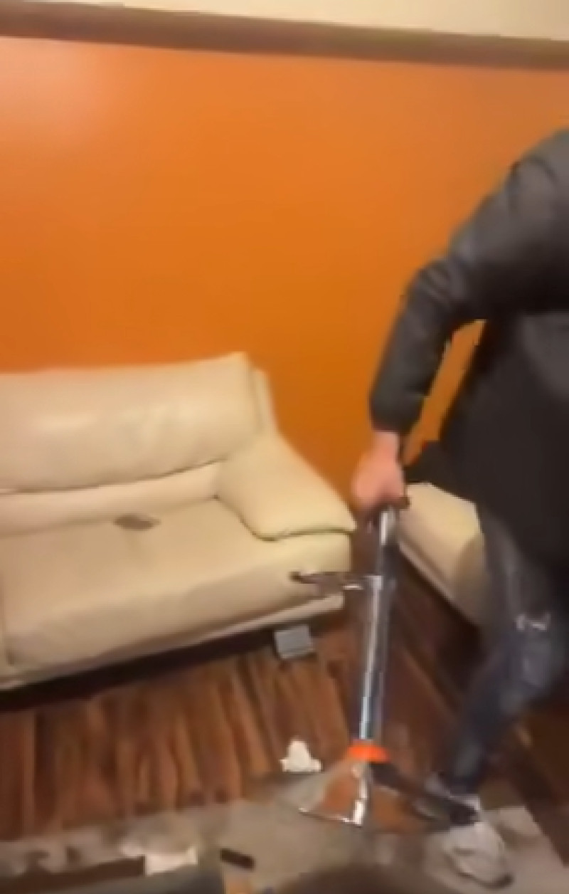 suporteri-feyenoord-apartament-bucuresti10