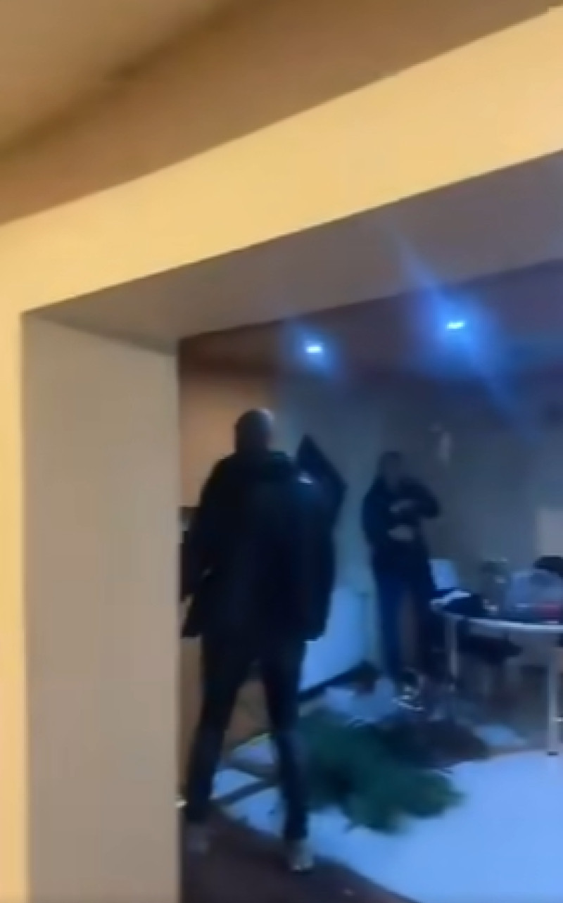 suporteri-feyenoord-apartament-bucuresti12